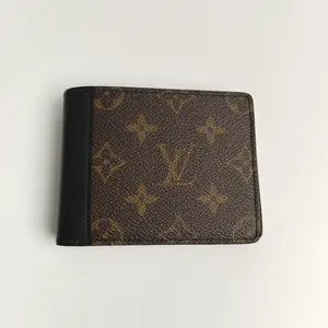Pre-owned Louis Vuitton LEATHER Small Leather Goods LV Bi Fold Wallet [1U]