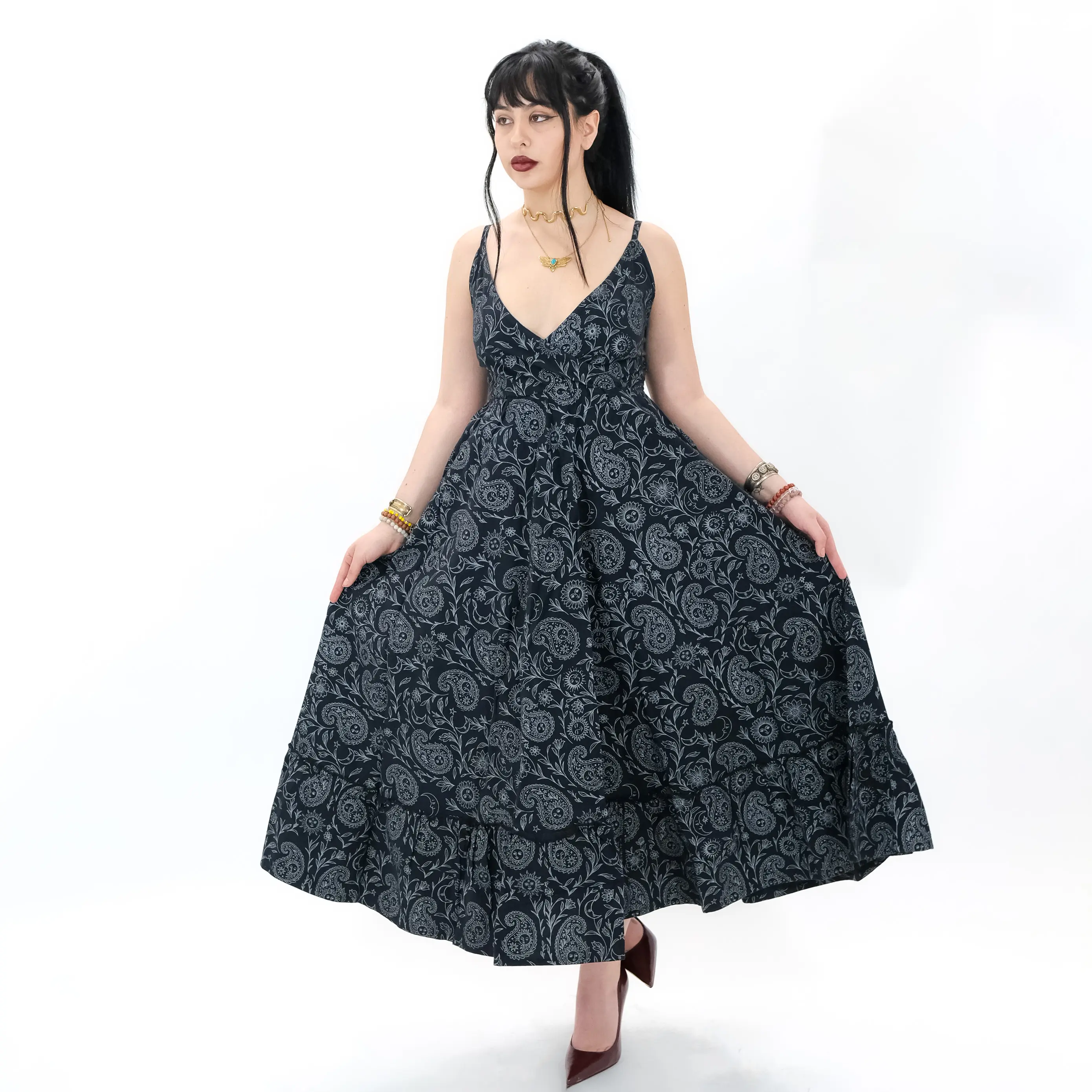 Karma Nepal Crafts Cotton Paisley Maxi Dress With Pockets , Adjustable Straps, Flowy Fit, Bohemian Summer Dress, Boho Witchy Outfit
