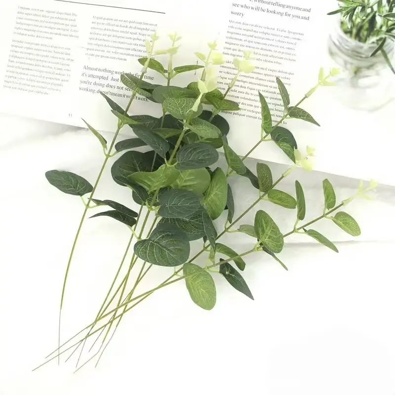 Artificial Eucalyptus Leaves, 20/40 Pcs Decorative Plants for DIY Wedding Bouquets & Home Table Decor, Evergreen Faux Plants, Artificial Faux Greenery