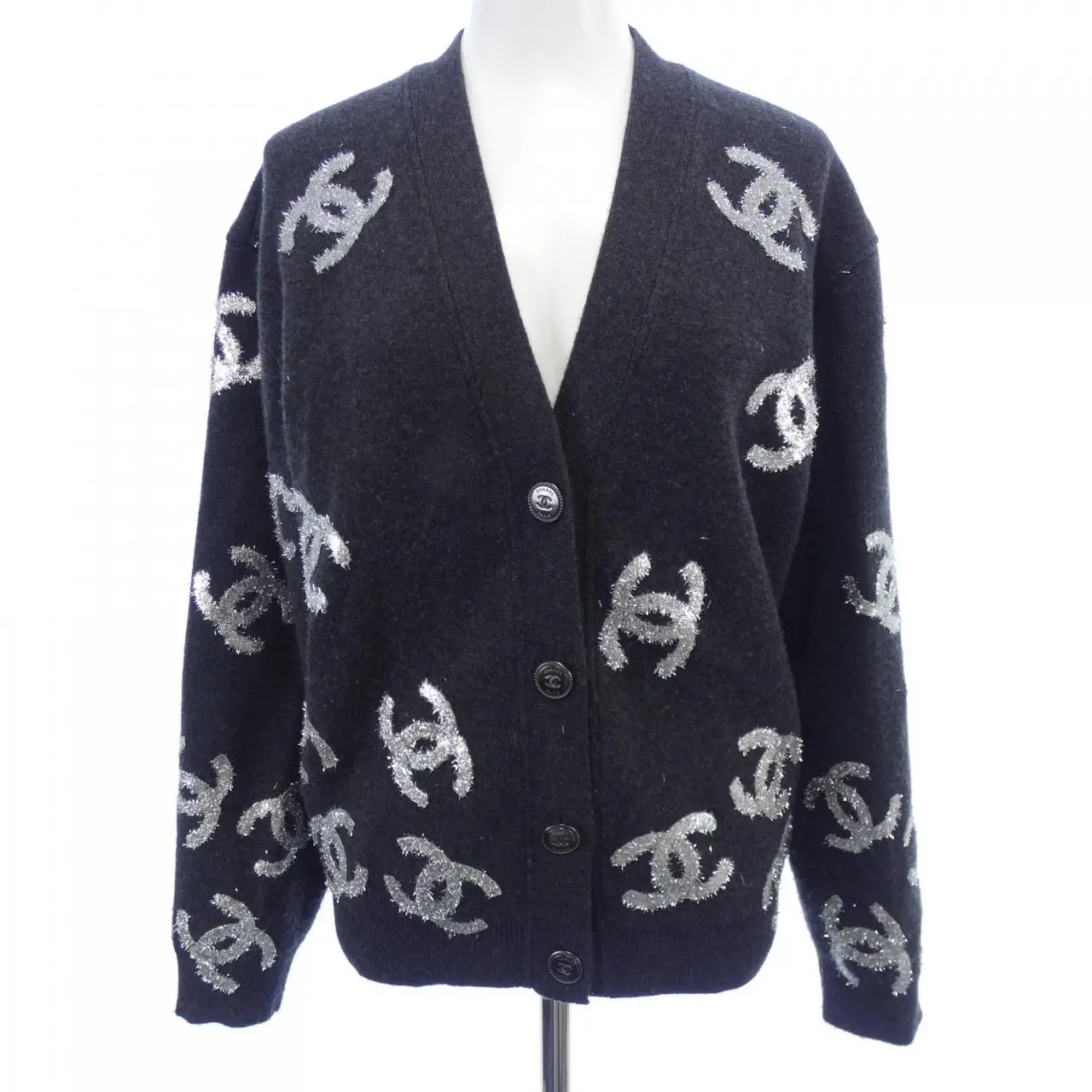 Pre-owned CHANEL Cashmere Small Leather Goods Cardigan