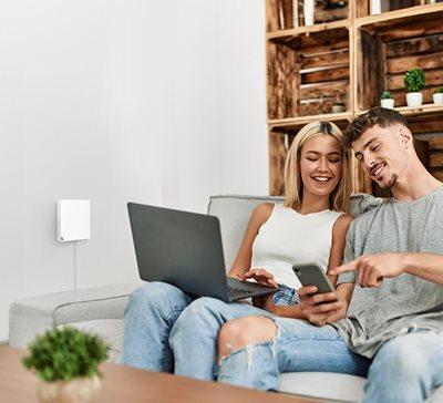 ASUS RT-AX57 Go AX3000 Wireless Dual-Band Gigabit Travel Router ASUS RT-AX57 Go AX3000 Wireless Dual-Band Gigabit Travel Router