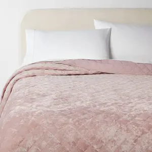 Full/Queen Luxe Diamond Stitch Velvet Quilt Mauve - Threshold