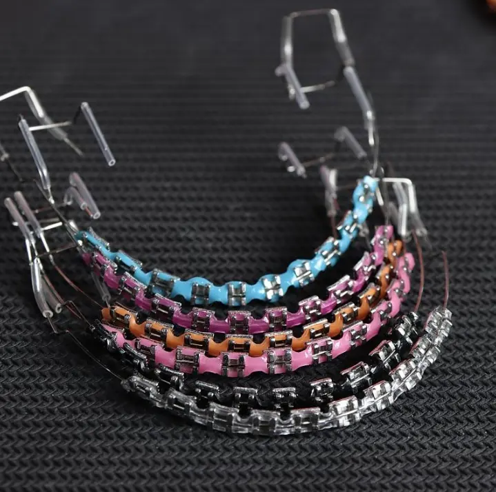 Unisex Stylish Hooked Stainless Steel Oral Dental Orthodontic Accessory Kit, 2-Piece Set with Upper and Lower Hooks, Temporary Fake Braces for Teens