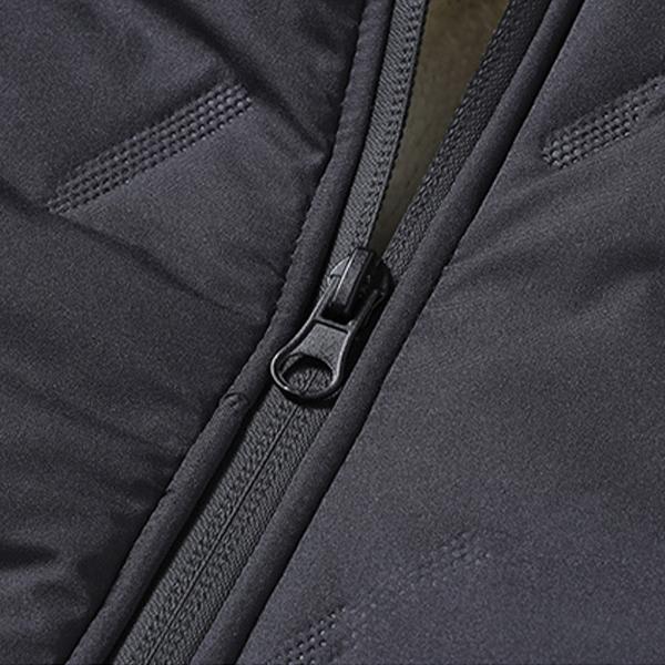 Men’s hooded sleeveless vest, thick fleece lining with stitched seams for heat retention, versatile vest-style design, a warm vest suitable for commuting, outdoor activities, and everyday wear.