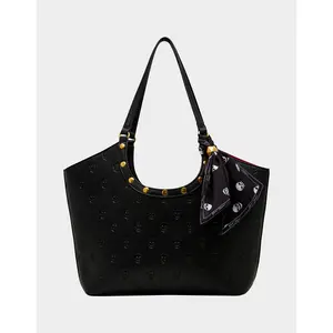 Betsey Johnson GET AHEAD TOTE BLACK