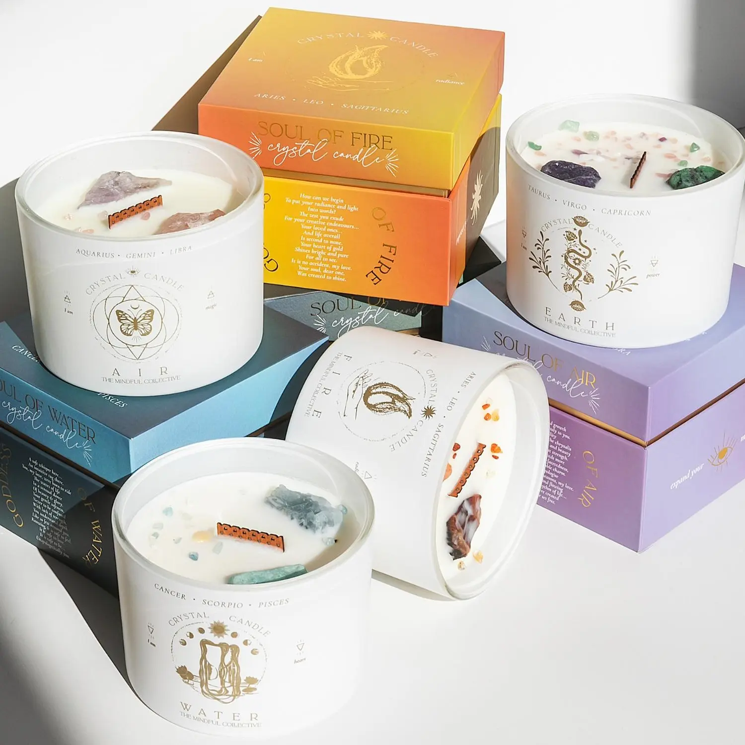 Zodiac Soy Wax Candle | Crackle with Crystals, Healing Stones & Wood Wick 12oz | Scented Home Decor, Self Care Ritual, Natural Soy Wax, Gifts for Women, Zodiac Birthdate,  Coconut Citrus Jasmine Pear Perfume Scent