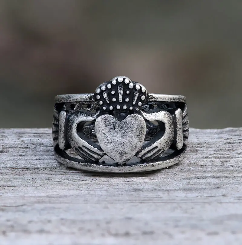 GTHIC Irish Claddagh Stainless Steel Tarnish-Resistant Wedding Promise Ring for Couples, Men’s & Women’s Fashion Jewelry Daily Wear Accessory, Tarnish Resistant Ring, Wedding Promise Rings