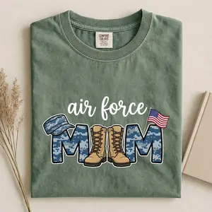 Air Force Mom Comfort Colors Shirt Patriotic Military Mother Gift USAF Mama Soldier Family Apparel Airman Support Veteran Day Tee Deployment Homecoming Present Comfortable Cotton Graphic