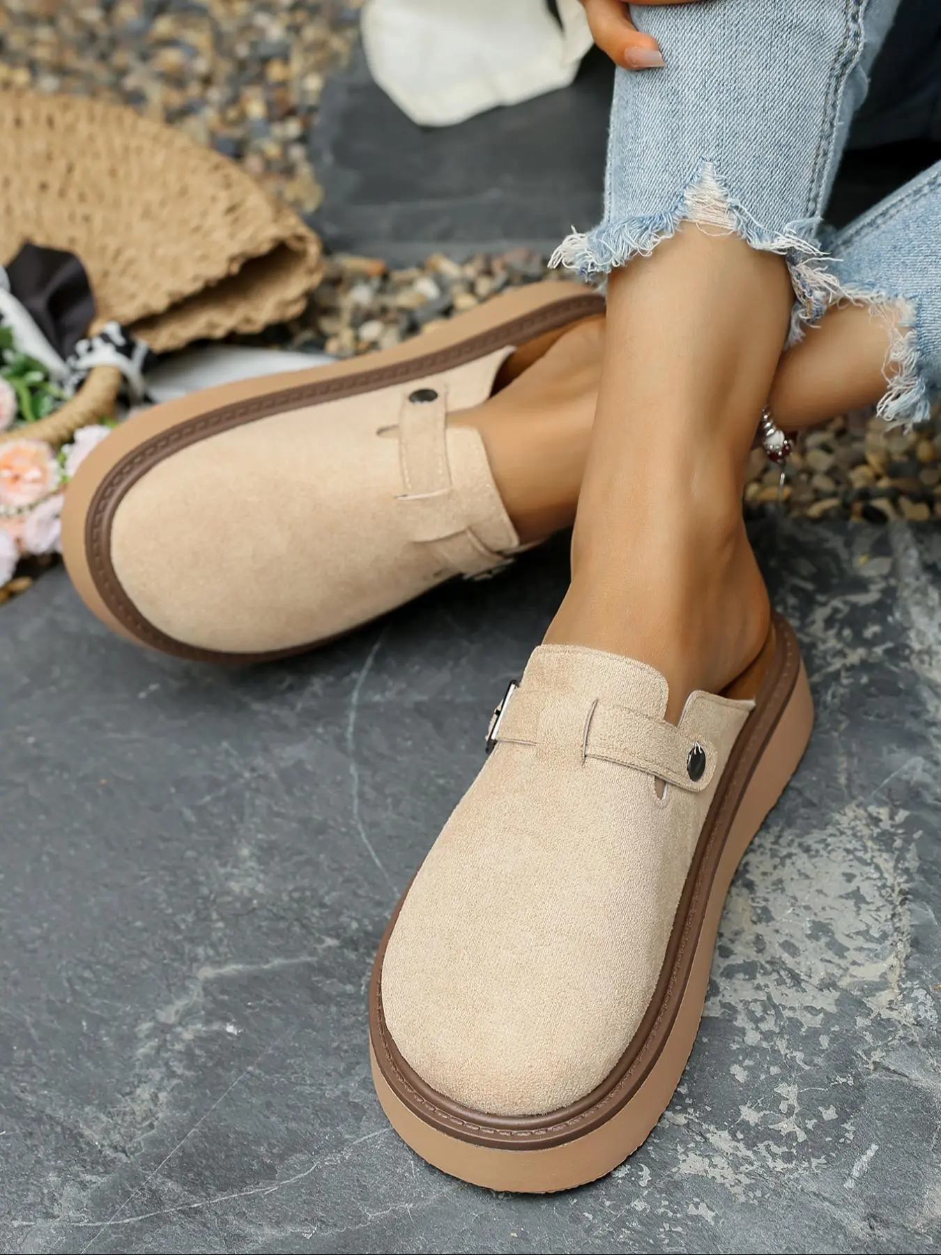 Women's Fashionable Solid Color Thick Soled Mules, Casual Comfortable Platform Sole Slippers for Indoor & Outdoor Wear, All-match Shoes for Commute & Daily Wear
