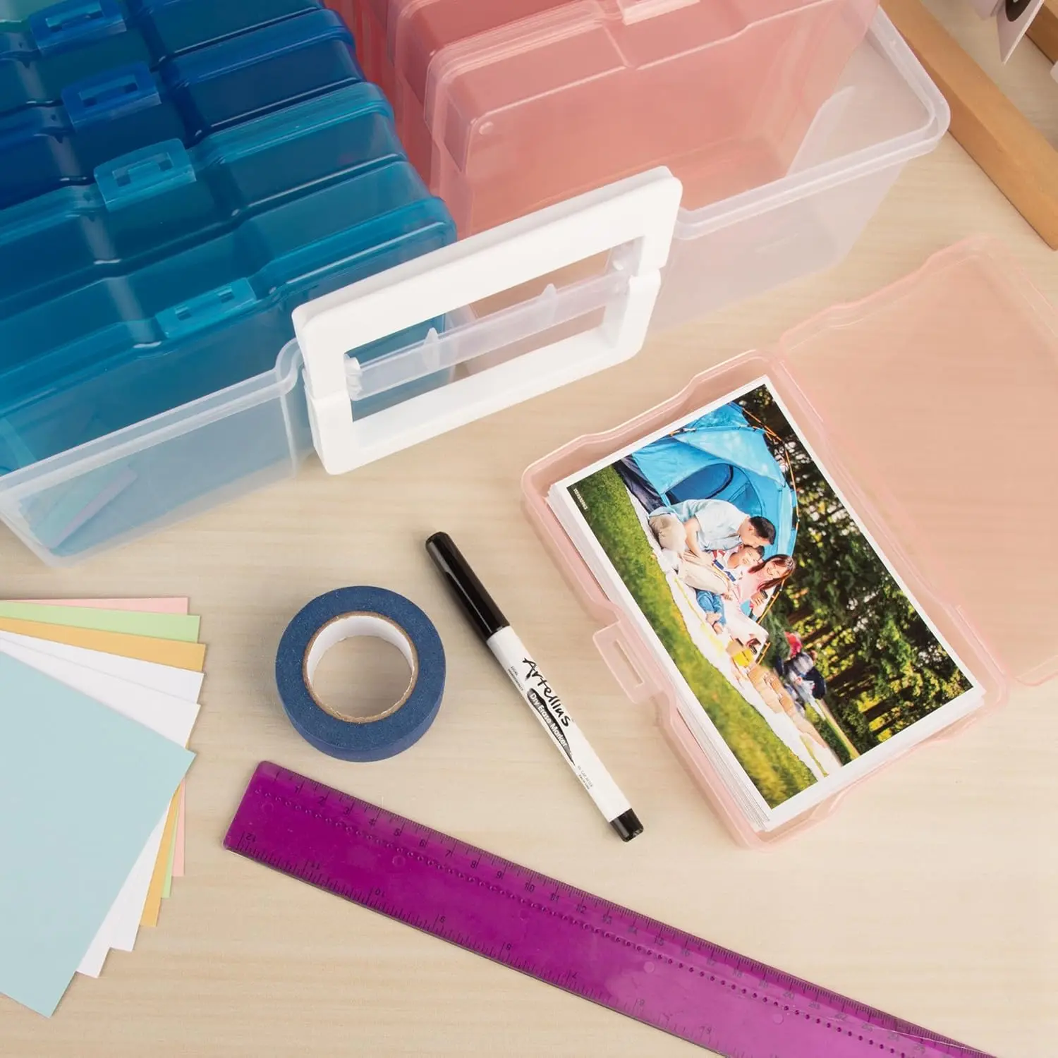 Transparent Dustproof Plastic Photo Organiser Box with Handle, 16 Inner 4x6 in Compartments for Effortlessly Organizing Crafts, Scrapbooking Stationery