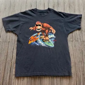 Gildan Men's and Women's T-shirt, Rare vintage 1996 Funnky Kong Summer Tee, Animal tee, Y2k Unisex Graphic Tees Gothic Grunge Emo Scene Amity Affliction Style Clothes Menswear Womenswear Streetwear
