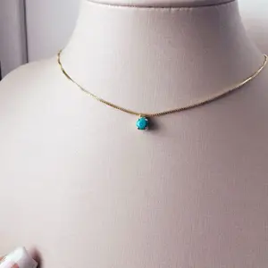 Aqua marine punto de luz