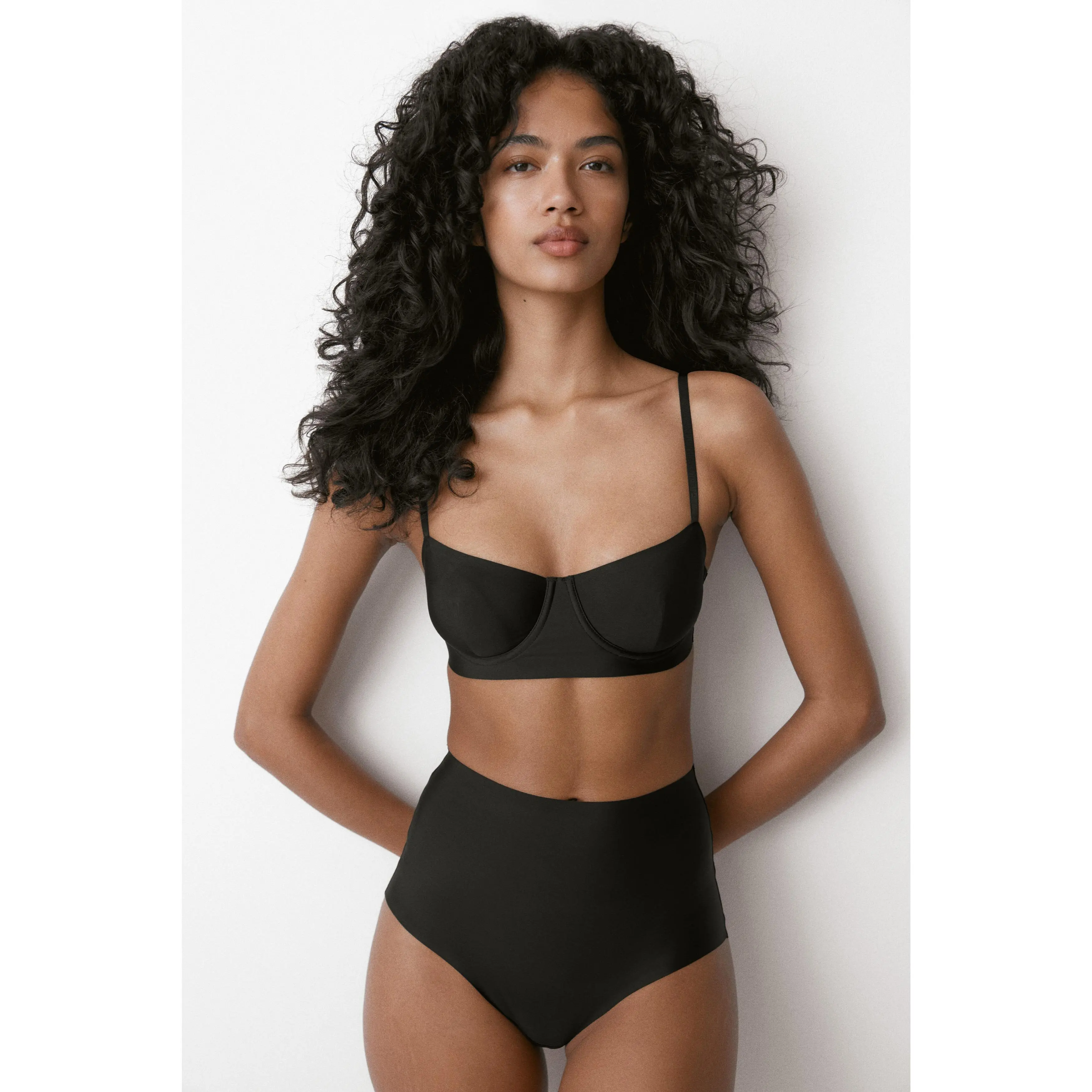 H&M Medium Shape Microfibre briefs