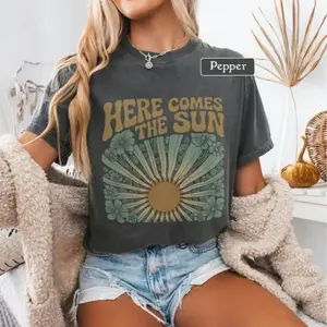 Comfort colors Retro 70s Sunshine Graphic Tee - Vintage Style Floral Boho Hippie Sun T-Shirt, Women's Positive Vibes TShirt