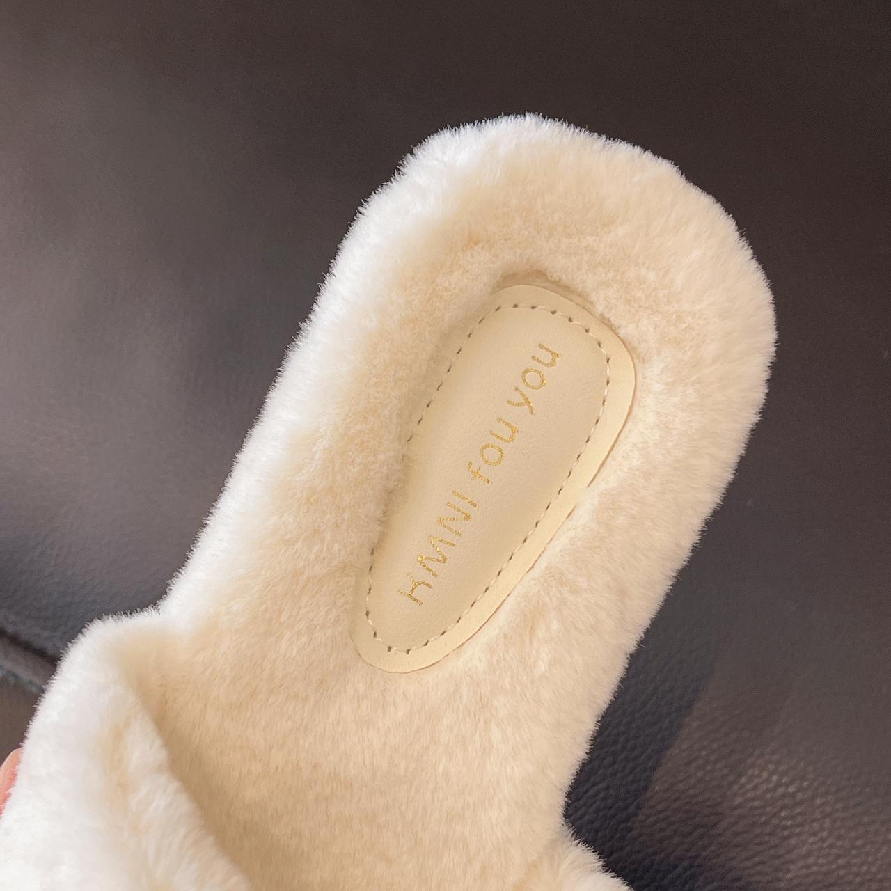 Women's Fuzzy Fashion Slippers w/ Metal Buckle SpringStatements