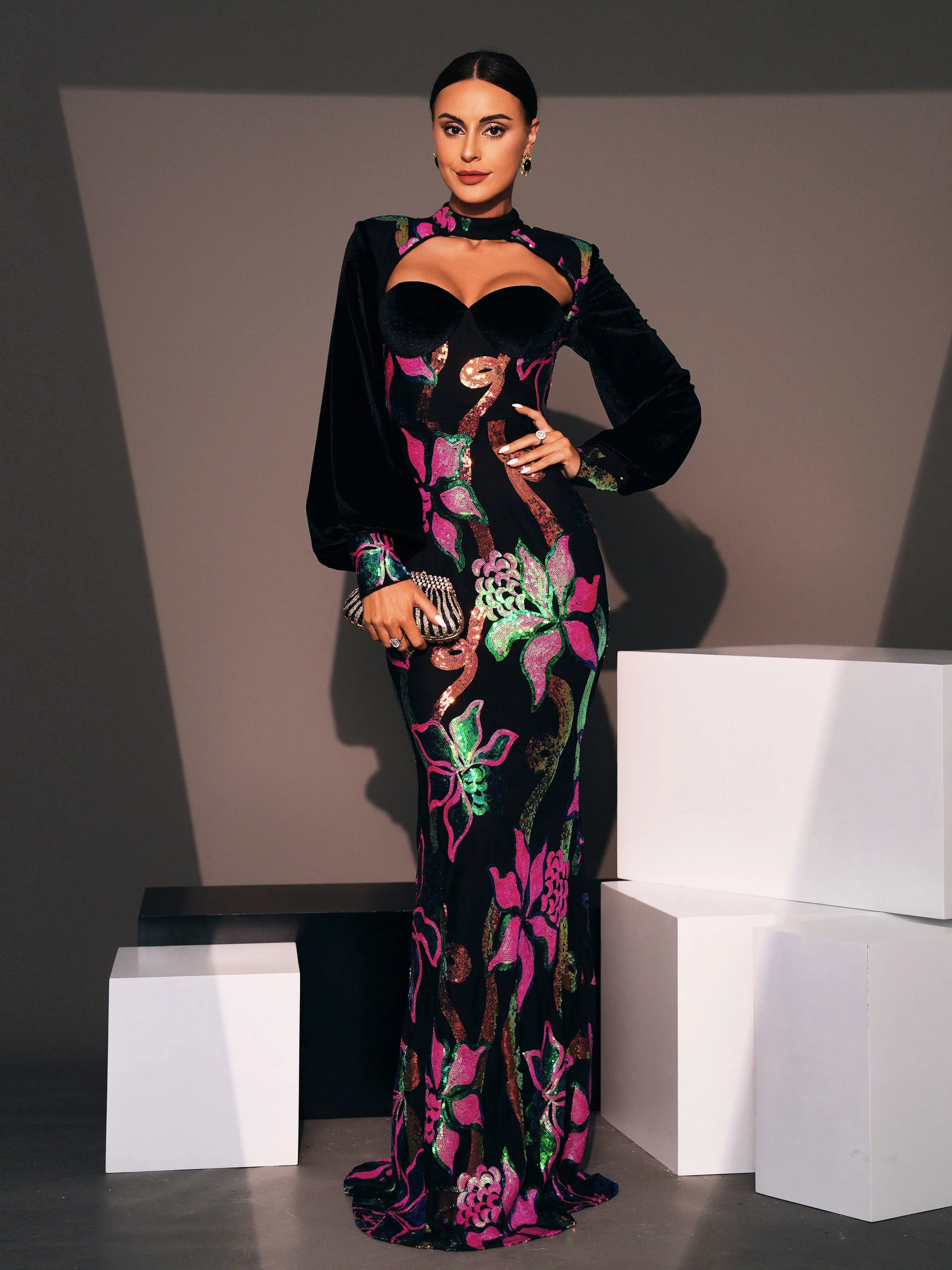 Women's Longsleeves Elegant Fashion Dress - Chic Formal Lady's Black Floral Bridesmaid Evening Dress with Round Neck, Hollow Out, Long Sequin Details, Formal Dresses For Women