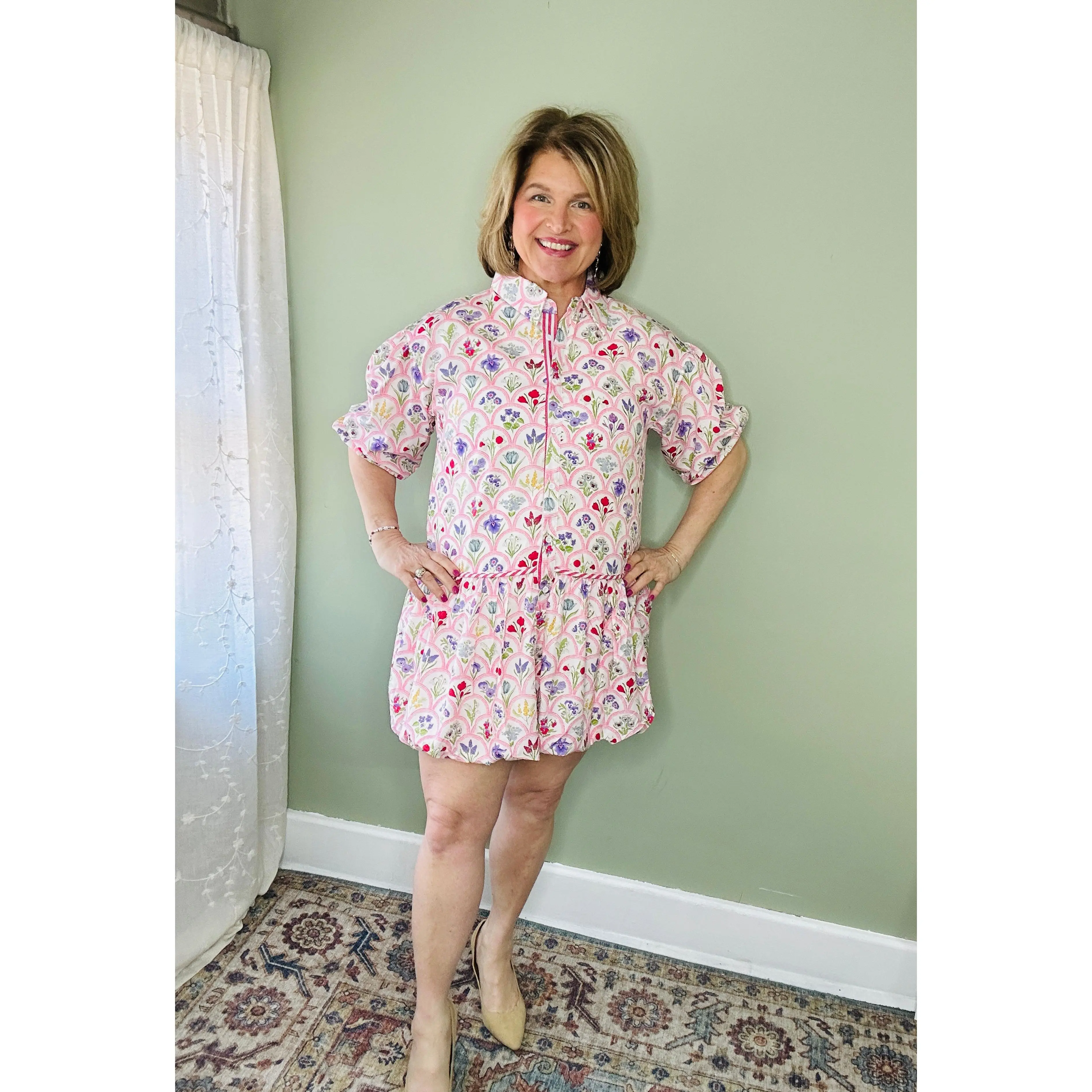 Women's Relaxed Fit Floral Button-Front Shirt Dress with Ruffle Hem, Drop Waist Design, Breathable Lightweight Fabric for Casual Fashion, Relaxed Wear & Brunch Dates