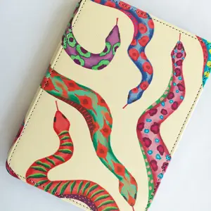 She's a Snake - Kindle Case