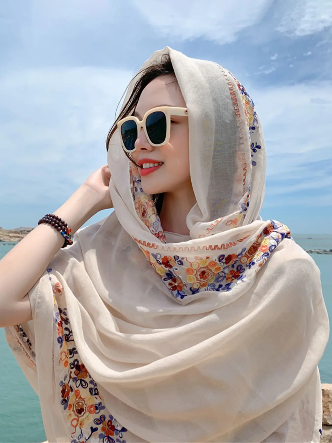 Mother's Day Gift Elegant Floral Embroidered Scarf Shawl for Women, Multi-Functional Head Scarf for Outdoor Use, Perfect Beach Wrap, Headscarf and Mother's Day Accessory