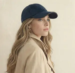 The Anti-Breakage Hat in Midnight