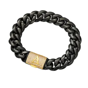 【Limited Gift box set 】26 English alphabet letters with flip-over rhinestone clasp, new black Cuban–link chain