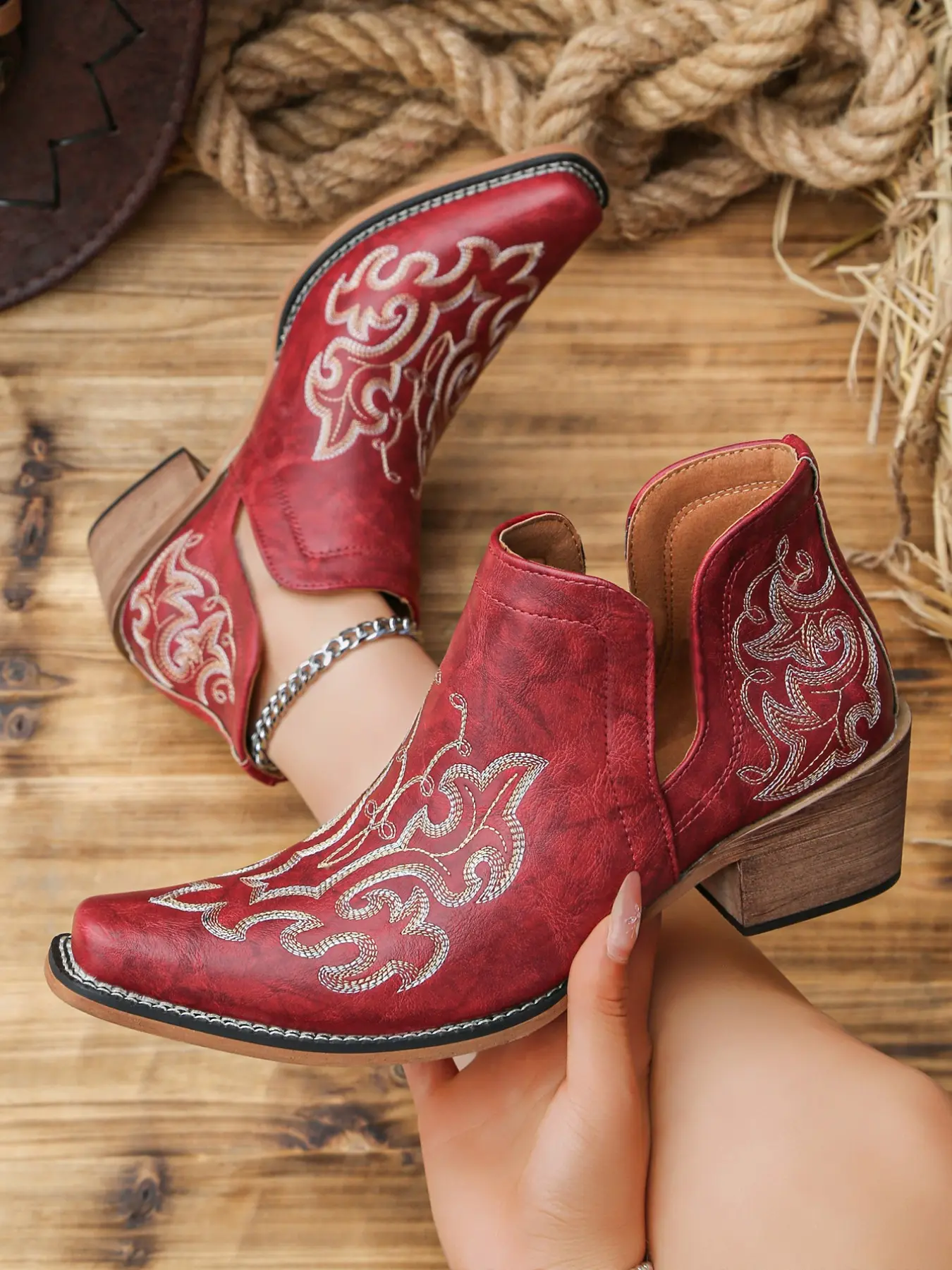 Women's Short Cowboy Ankle Boots, V-Cut Slip-On Western Booties with Embroidery, Block Heel PU Leather Cowgirl Boots for Everyday Wear