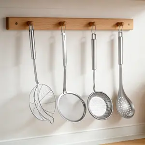 4 sets of filter spoons, fine mesh filter and grease skimming spoon sets, made of stainless steel with perforated filter net, used for filtering cooking oil, grease, grease debris and floating substances.