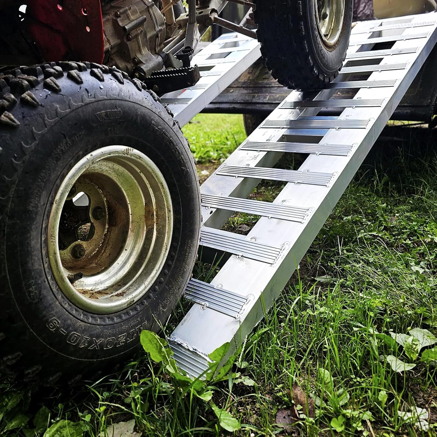 YITAMOTOR 2pcs 6000lbs 84" x 14" Aluminum Trailer Ramps, Loading Ramps Car ATV Truck Auto Hauler Knife & Hook Ends YITAMOTOR 2pcs 6000lbs 84" x 14" Aluminum Trailer Ramps, Loading Ramps Car ATV Truck Auto Hauler Knife & Hook Ends