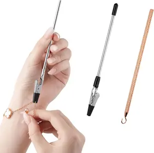 2 Pcs Bracelet Helper Tool, Portable Bracelet Helper Easy to Put on Yourself, Fastener Helpers Tool for Jewelry Clasps, Necklace, Zippers, Crafts