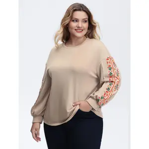 【 Comfy Chic】Bloomchic Floral Embroidered Sleeve Sweatshirt