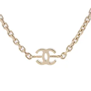 Pre-owned Chanel 25C Cruise Collection Gold Tone Metal CC Necklace JLT008088