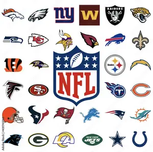 Panini/Topps mixer NFL BREAK (#7) 1 Pheonix hobby Box & 1 Select blaster & 1 Topps chrome 2025 blaster. 6 Packs Each with 7 Cards per pack