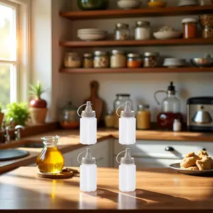 4pcs Mini Jam Squeeze Bottle Jar Sauce Seasoning Box with Lid, Squeeze Bottle Portable PP Kitchen Easy Clean Spices Storage Container Condiment Squeeze Bottles