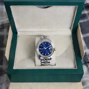 Fashion watch with not batteries