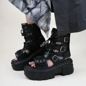 Thick Bottom Platform Women Cool Boots Large Size Punks Style Metal Decoration Ankle Boots Summer Motorcycle Botas Rivet Gothic Shoes
