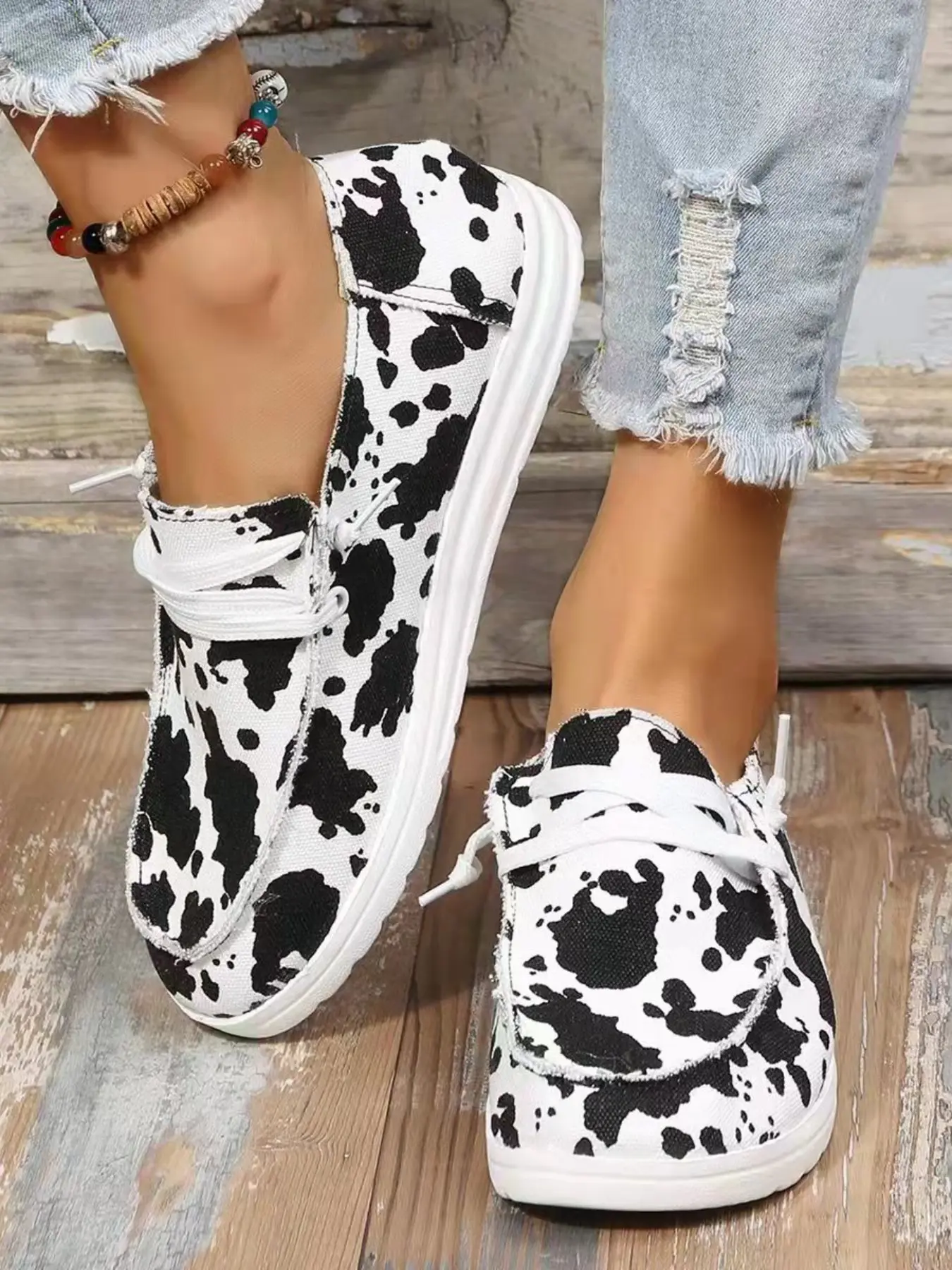 Women's Plus Size Sporty Classic Casual Fall Shoes, Comfortable Walking Flat Sneakers for Daily Wear, Fashionable Footwear for Active Lifestyle