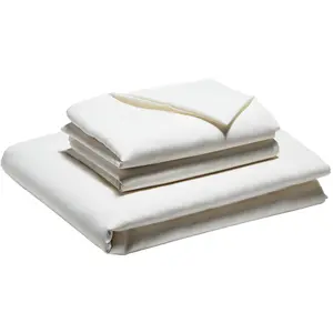 VEVOR 4-Piece Bed Sheet Set - Queen Size,  100% Brushed Microfiber Bedding Set with 2 Pillowcases, 1 Flat Sheet & 1 Fitted Sheet, Breathable & Wrinkle-Resistant Luxury Bed Sheets with 16" Deep Pocket