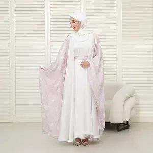 Reversible 4-Piece Batwing Abaya Set – Satin & Embroidered Chiffon (NCS018)