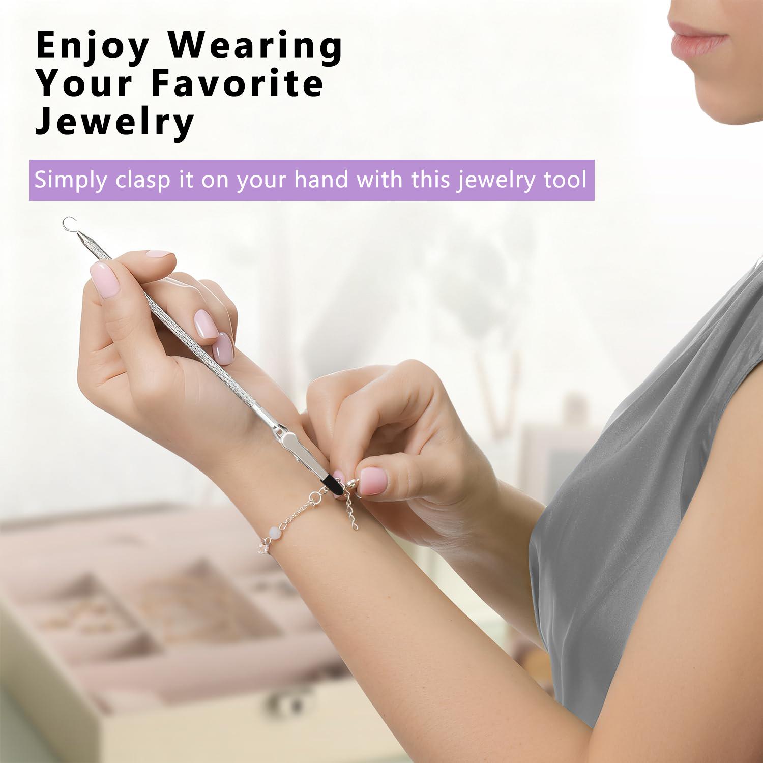 Bracelet Helper Tool for Self-Wearing Fastening Assistant Easy to Use Versatile for Various Bracelets User-Friendly Design Ideal for Everyday Use