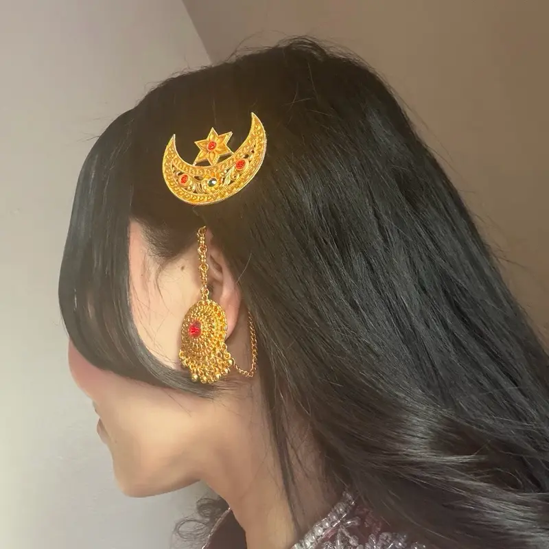 Earring and Chandrama