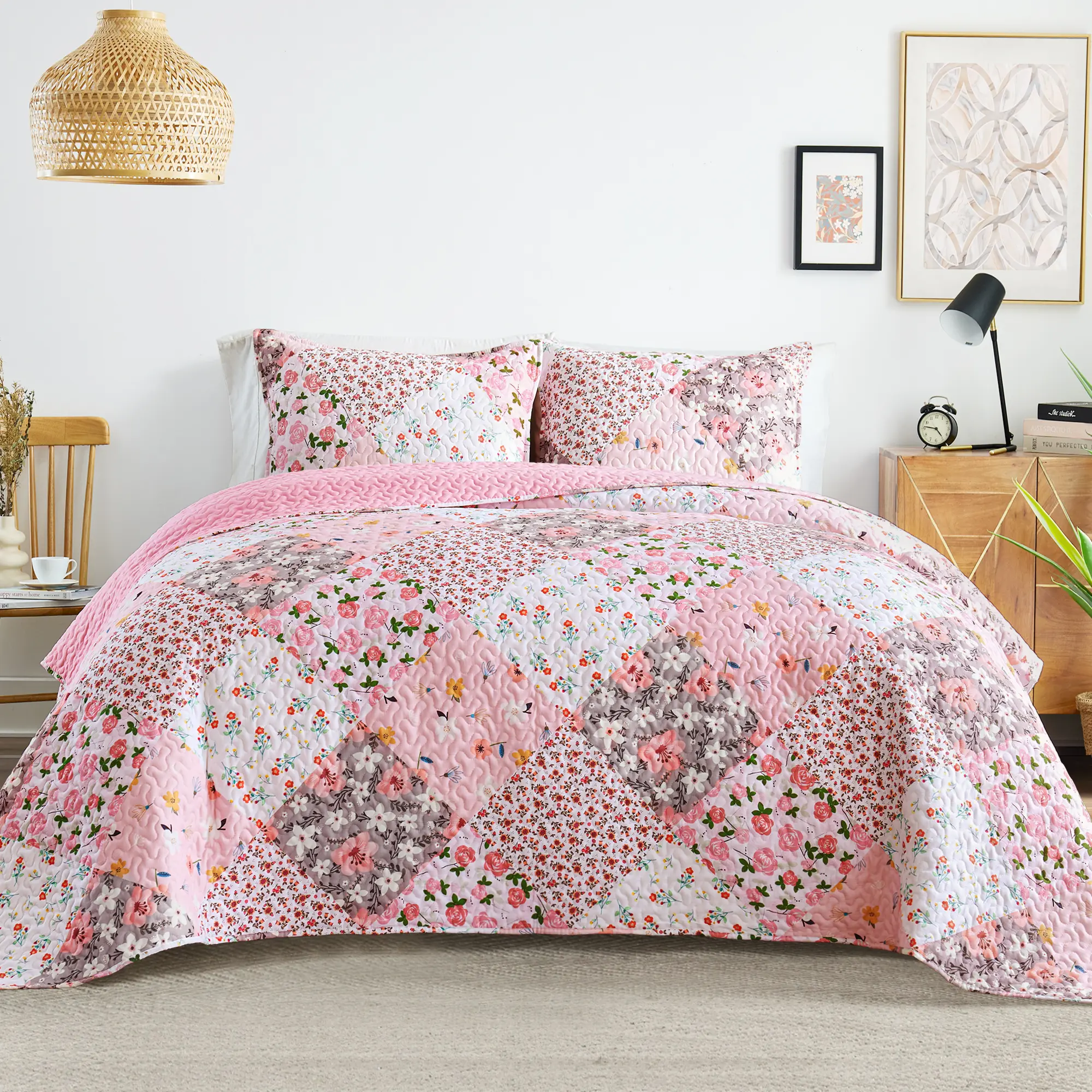 【backtoschoolday】Whale Flotilla Reversible Patchwork Quilts, Lightweight Boho Printed Bedspreads Coverlets Quilt Bedding Set with 2 Pillow Shams for King/Queen size, 1 Pillow Sham for Twin size, Soft for All Seasons