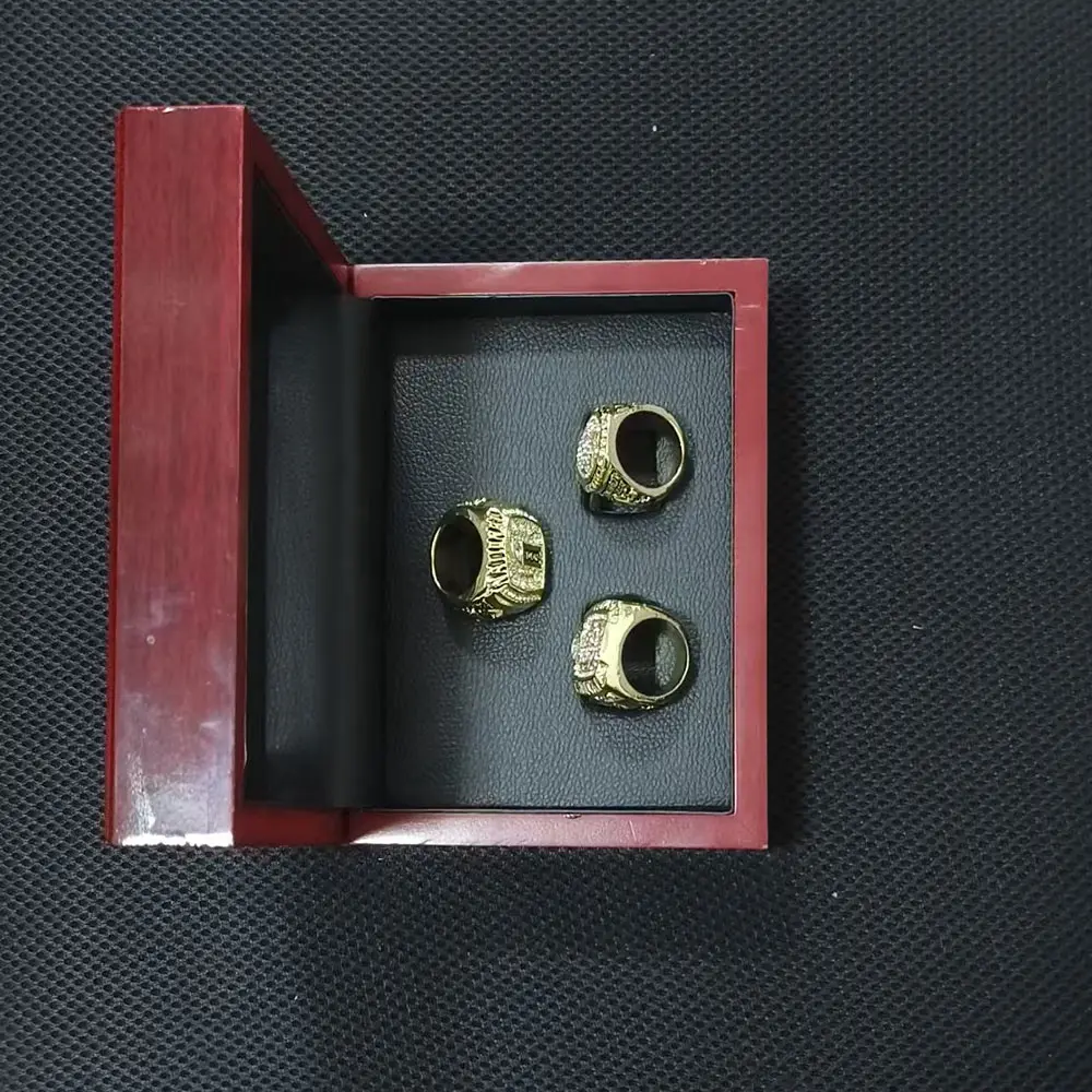 F LLD 3 RING AND BOX  Jewelry ring, personalized ring, solid wood with a box