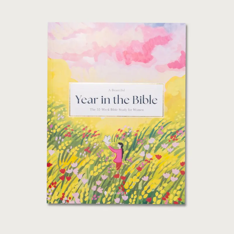 Alabaster A Beautiful Year in the Bible: The 52-Week Bible Study for Women Daily Devotional Journal with Thoughtful Prompts & Suggested Readings (Soft-Cover)
