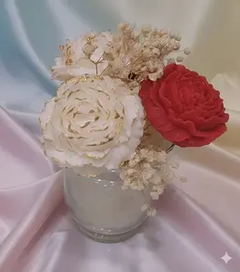 ROSES TRIO GLASS HANDMADE CANDLE