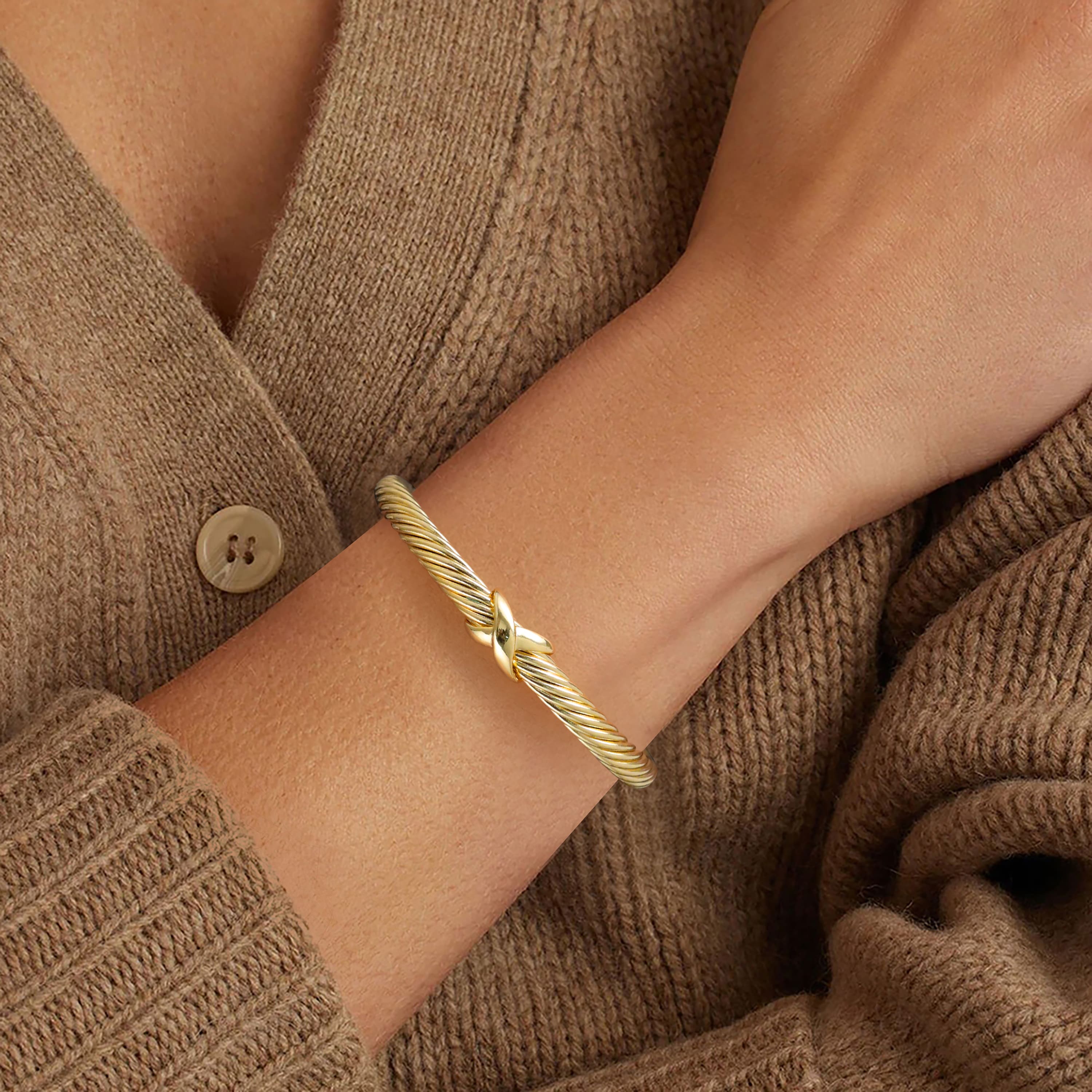Aprilery Twisted Golden Knot Cuff Bracelet – Elegant Braided Design with Symbolic Knot Detailing Aprilery Twisted Golden Knot Cuff Bracelet – Elegant Braided Design with Symbolic Knot Detailing