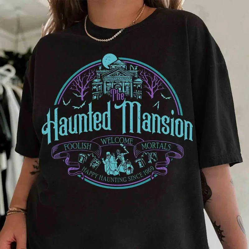 Men's T-Shirt, Vintage Haunted Ghost Graphic Print, Breathable Classic Fit Crew Neck Top for Casual Halloween Wear, Tshirt, Sporty, Comfortable, Everyday, Fabric, Minimalist
