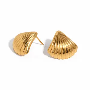 Positano Gold Seashell Stud Earrings – Non-Tarnish Waterproof Hypoallergenic Earrings