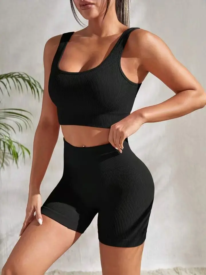 New women’s sports yoga set, fitness clothes, workout running apparel, high-waisted tight-fitting shorts and tank top, summer fitness for running and gym