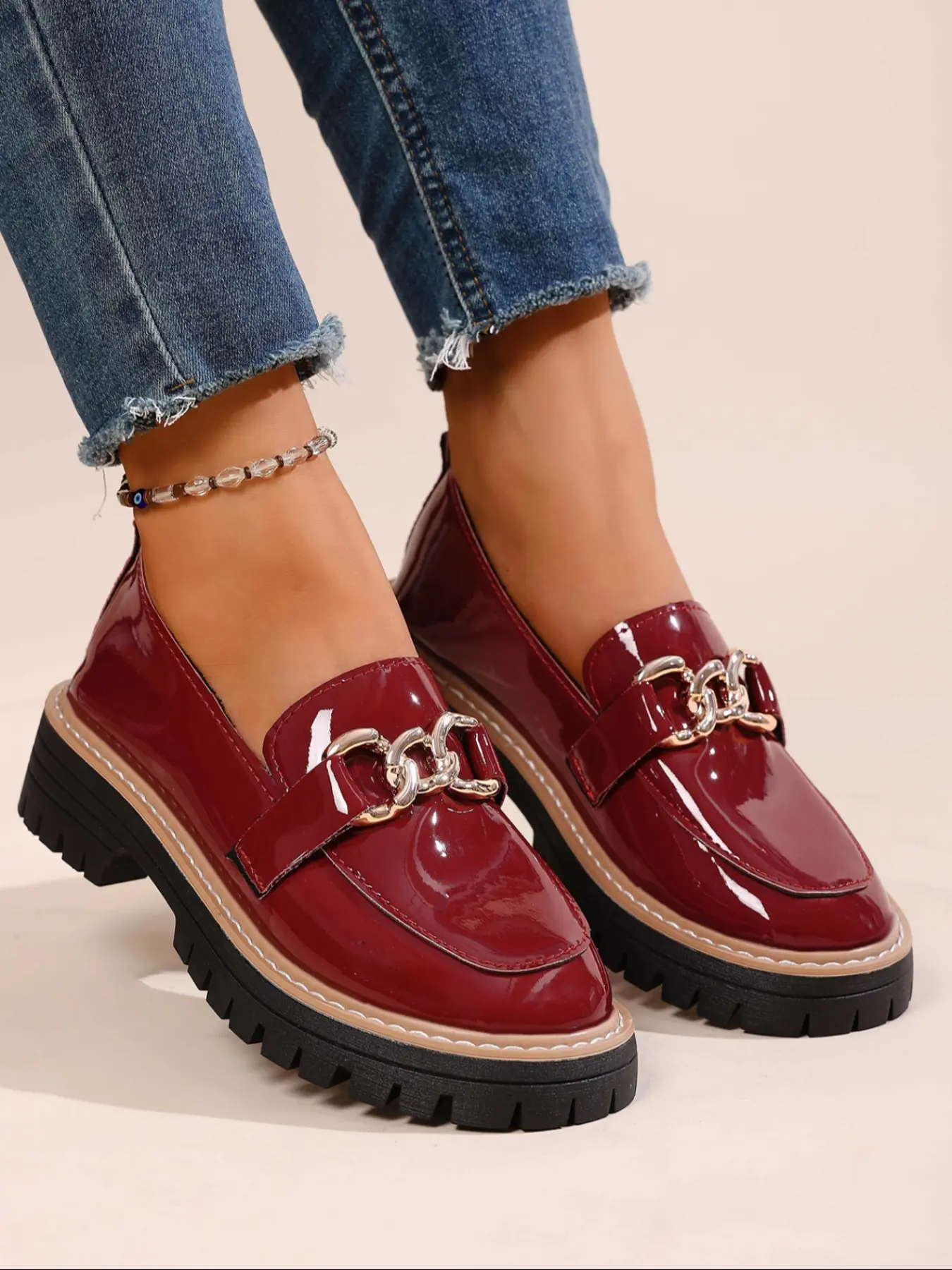 Women's Loafers - 2025 New Style for Spring & Autumn, with Metal Buckle, Patent Leather, British Style Leather Flat Casual Shoes, Chain Decorated Loafers, Casual Flats, British Fashion Shoes, Fashionable Flats, Casual Flat Footwear