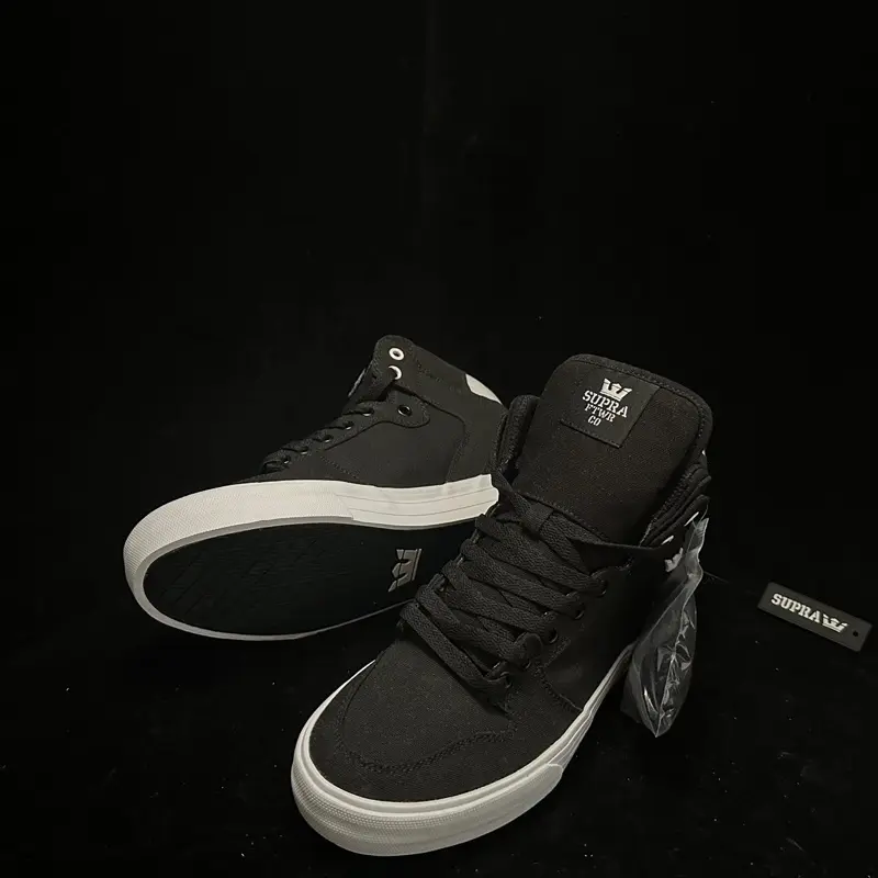 Supra Vaider Panda Black White Canvas Mid-Top Skate Shoes Unisex Footwear